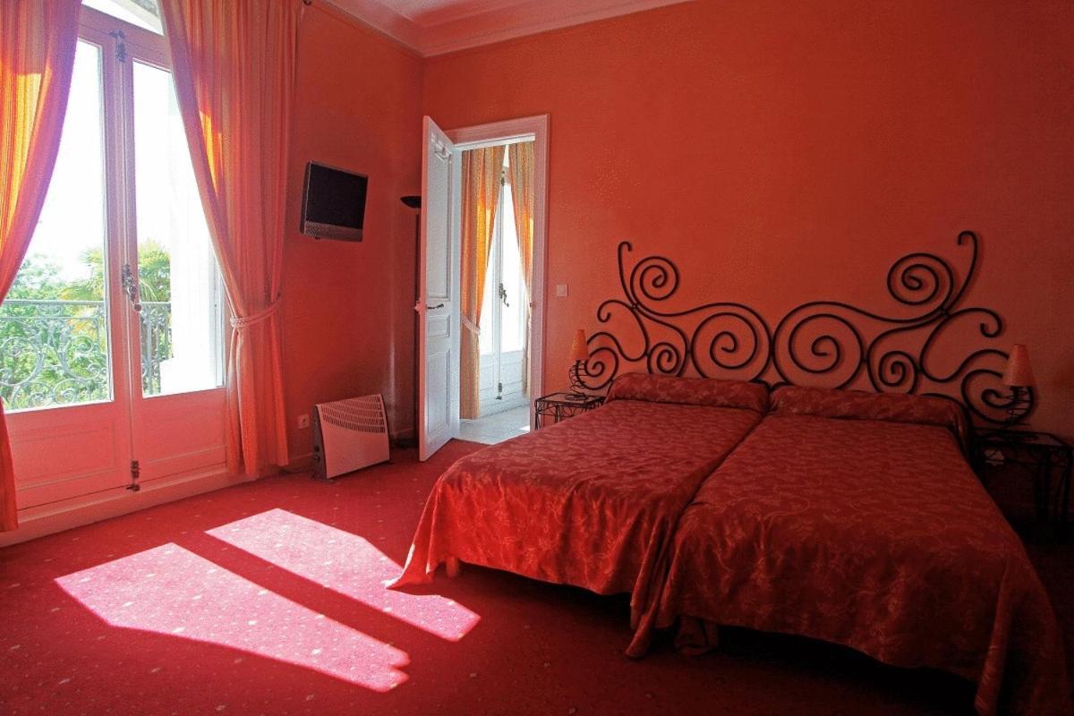 Hotel Saint-Alban Nezignan-l'Eveque ภายนอก รูปภาพ